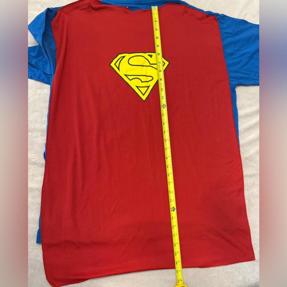 Superman Costume T Shirt With Removable Cape Adult XL Blue Red Cosplay Top - Picture 12 of 12